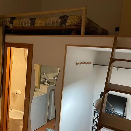 “Piccola Domus” Apartment Наполи Екстериор снимка
