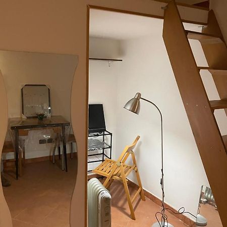 “Piccola Domus” Apartment Наполи Екстериор снимка