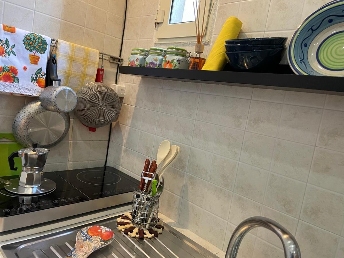 “Piccola Domus” Apartment Наполи Екстериор снимка