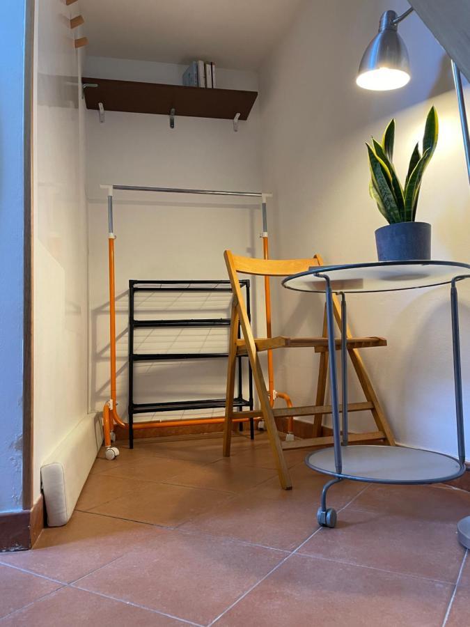 “Piccola Domus” Apartment Наполи Екстериор снимка