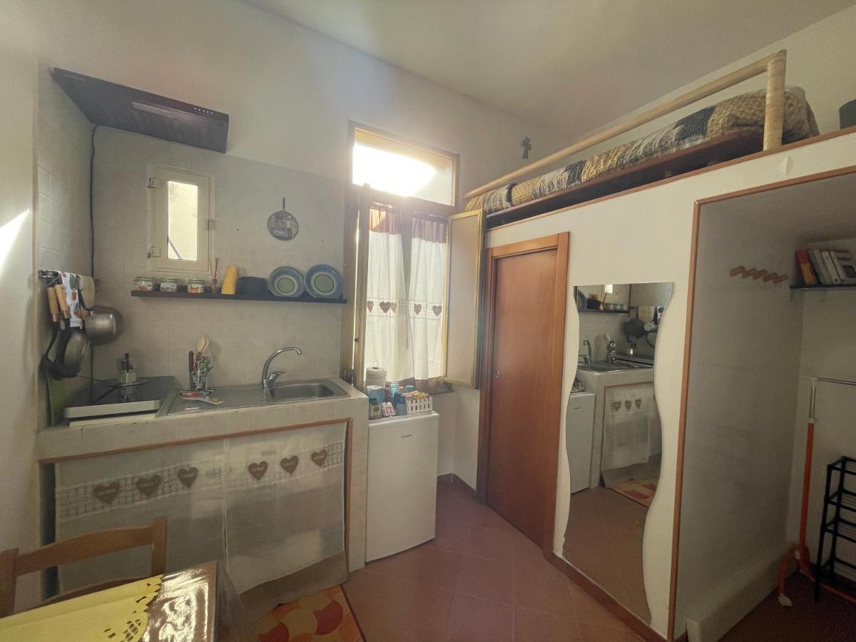 “Piccola Domus” Apartment Наполи Екстериор снимка